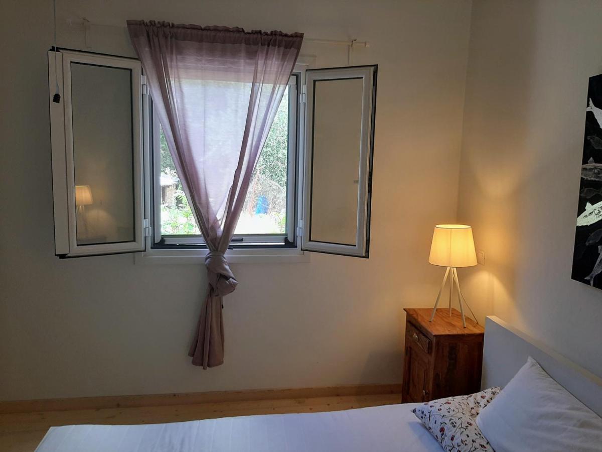Villa Aspros - Traditionell, Ruhig Und Strandnah 라이아페이즈 외부 사진